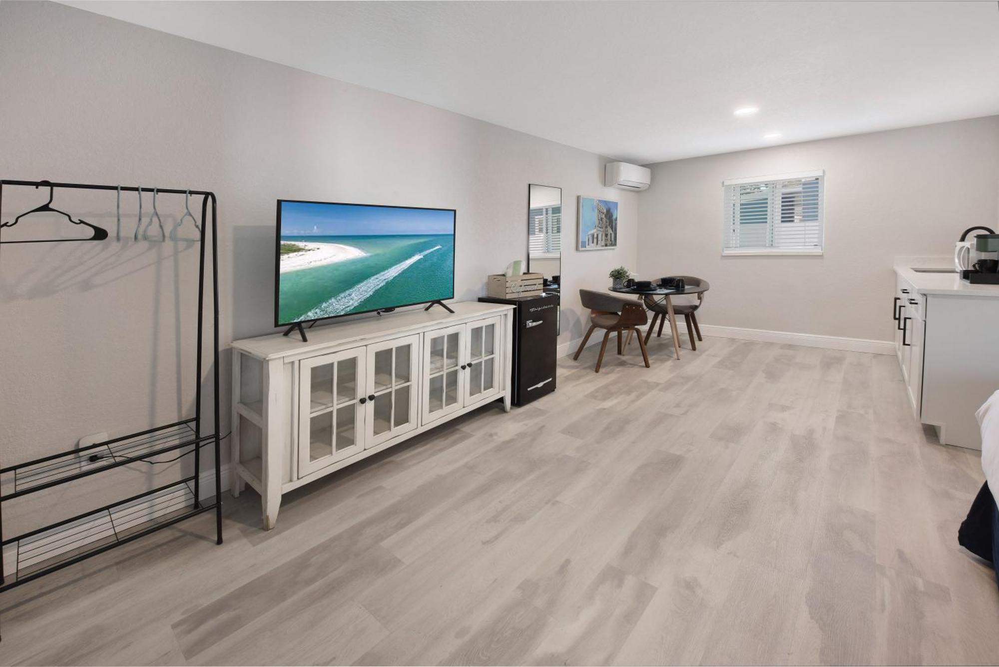 Palm Cove Motel 클리어워터 외부 사진